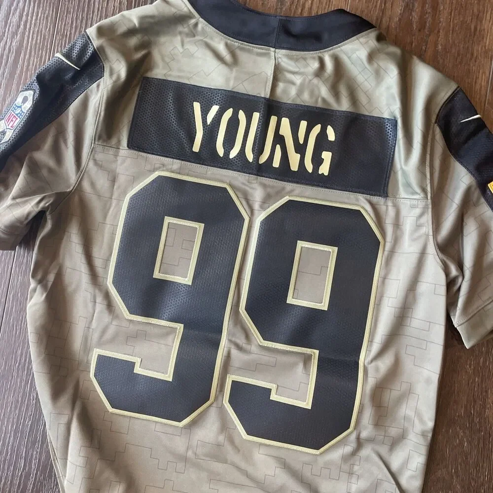 NWT Nike Chase Young Jersey Mens Med Salute To Service Authentic $170 Washington